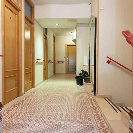 Residencial Oscense Hotel Huesca Bagian luar foto